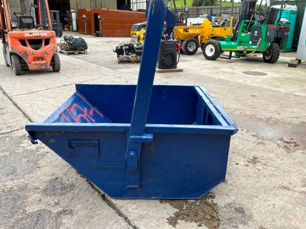 Conquip 1000 litres builders rubble Boat skip..... 397353945