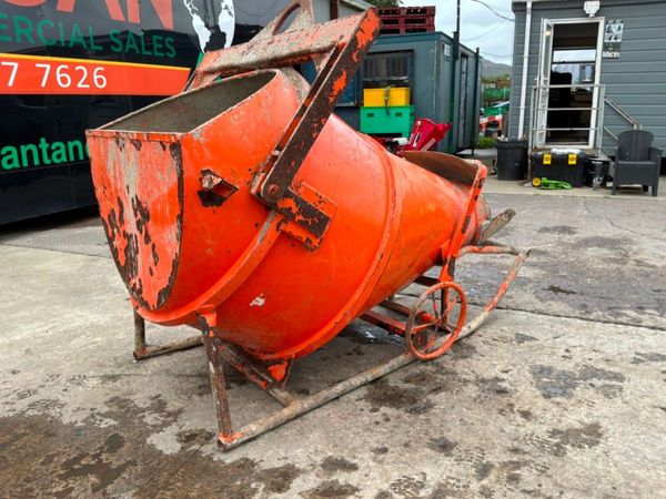 Eichinger 1000 litres concrete pouring skip....... 397353932