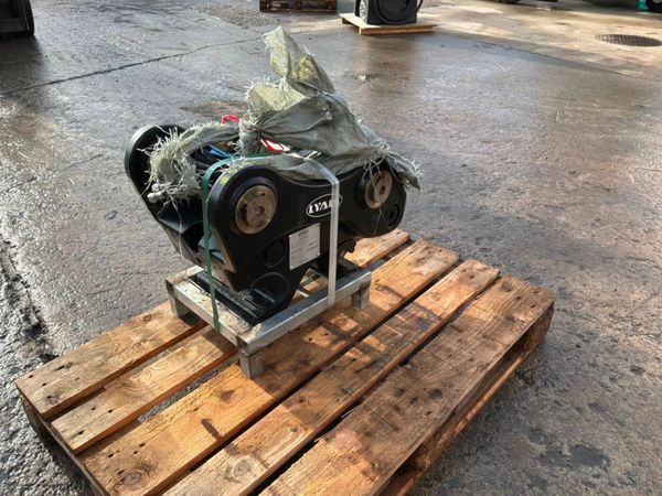 New / unused Hydraulic Quick hitch.......60mm pin. 397359749
