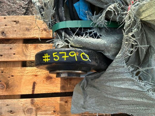 New / unused Hydraulic Quick hitch.......60mm pin. 397359764