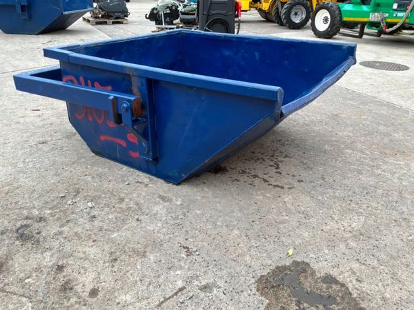 Conquip self tipping rubble boat Skip......3165-3. 397372717