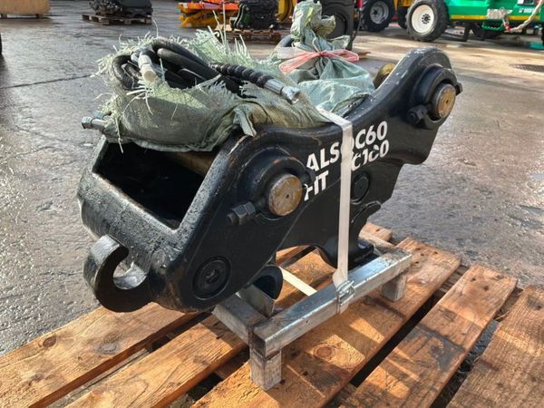 New unused hydraulic Quick hitch.....60mm pins.... 397373649