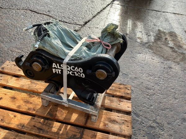 New unused hydraulic Quick hitch.....60mm pins.... 397373668