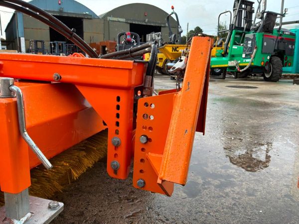 Schmidt Wiedenmann combi Clean Road sweeper...599d 397321860