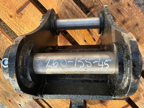 New / unused Haner ripper tooth......45mm pins.... 397322022