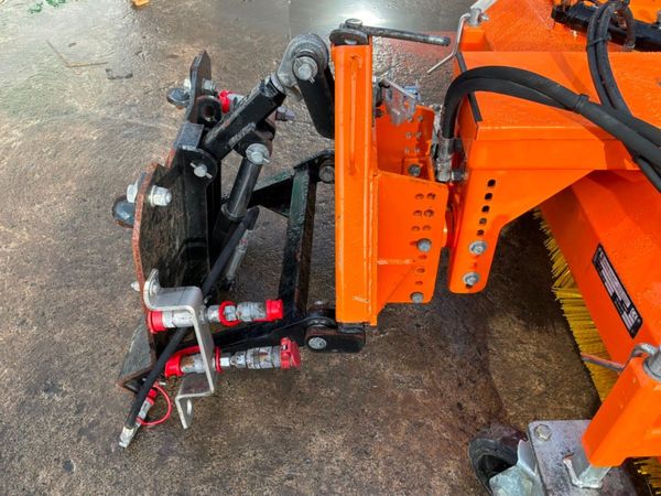 Wiedenmann combi clean road sweeper attachment..59 397327952
