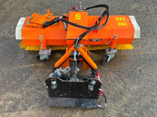 Wiedenmann combi clean road sweeper attachment..59 397327956