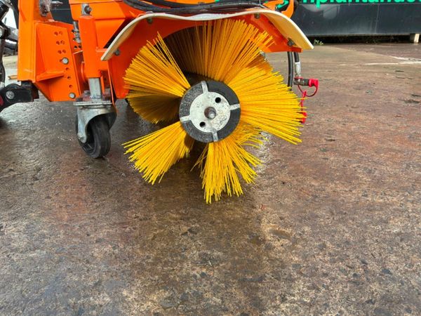 Wiedenmann combi clean road sweeper attachment..59 397327959