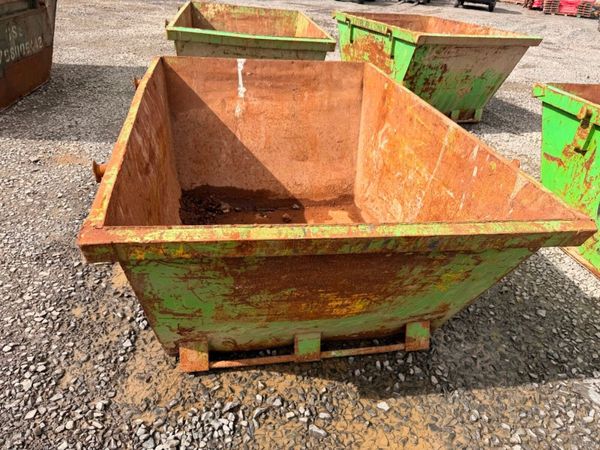 2 yard yrd chain lift builders rubbish rubble skip 397446661
