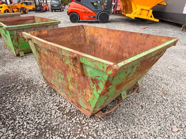 2 yard yrd chain lift builders rubbish rubble skip 397446690