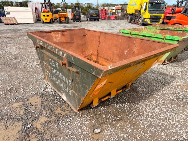 4 yard yrd chain lift builders rubbish rubble skip 397446639