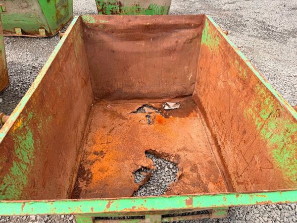 2 yard yrd chain lift builders rubbish rubble skip 397446704