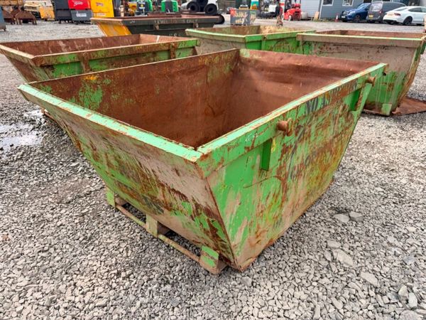 2 yard yrd chain lift builders rubbish rubble skip 397446706