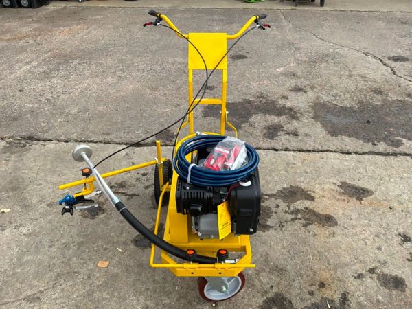 New / unused mobile Airless paint sprayer....... 397489127