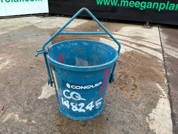 Conquip 250 litres self tipping muck bucket....... 397420617