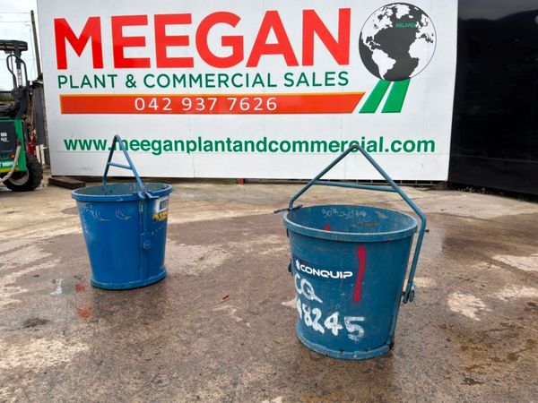 Conquip 250 litres self tipping muck bucket....... 397420625