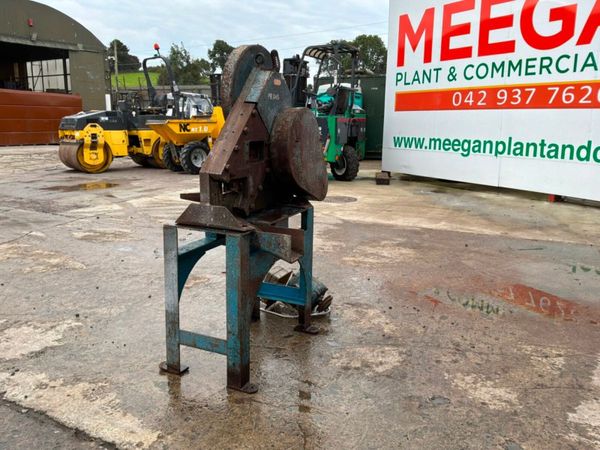 3 phase compact Iron worker / guillotine........29 397420743