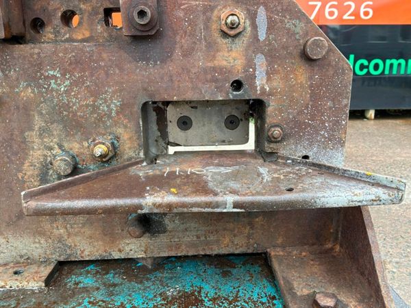 3 phase compact Iron worker / guillotine........29 397420764