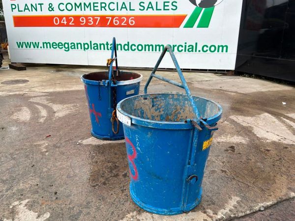 Conquip 250 litres self tipping muck bucket....... 397420703