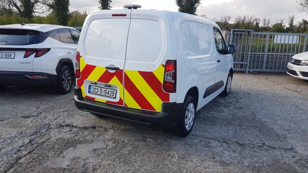 Peugeot Partner 2020 HI SPECK VAT INVOICE 397426023