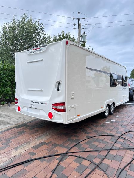 ✨STUNNING SWIFT SPRITE QUATTRO 6 BERTH✨ 397550781