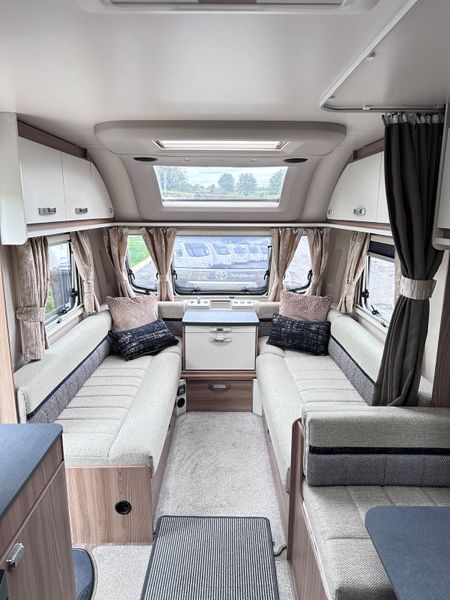 ✨STUNNING SWIFT SPRITE QUATTRO 6 BERTH✨ 397550784