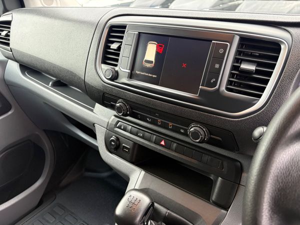 Vauxhall Vivaro 397501886