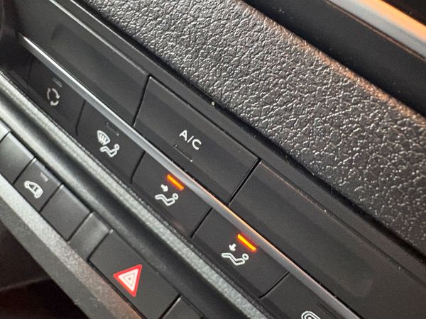Vauxhall Vivaro 397501899