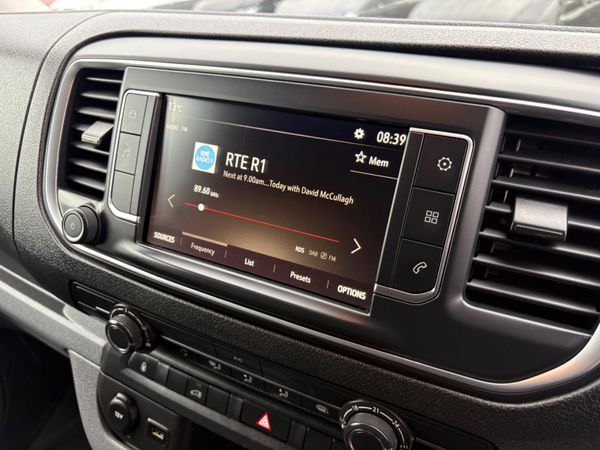 Vauxhall Vivaro 397501903