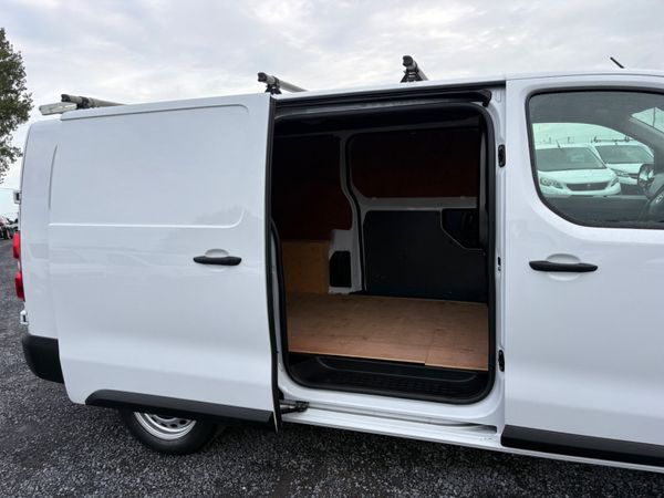 Vauxhall Vivaro 397501907