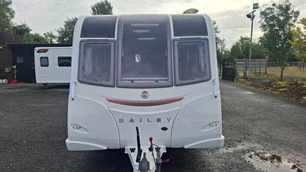 Bailey Unicorn Vigo Island Bed Caravan 397508390