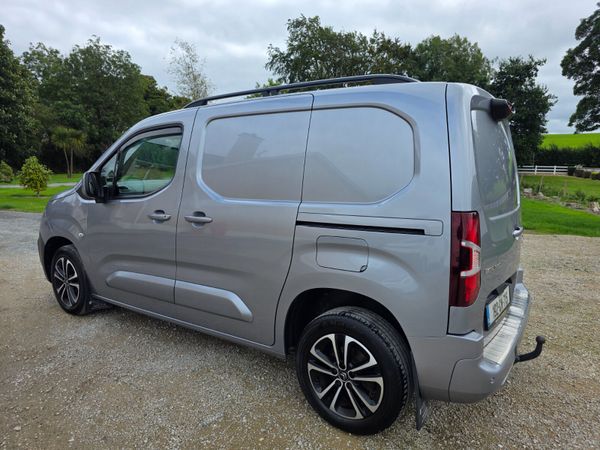 Citroen Berlingo Automatic 397538480
