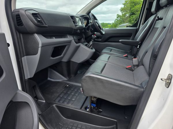 Citroen Dispatch 2021 397538790