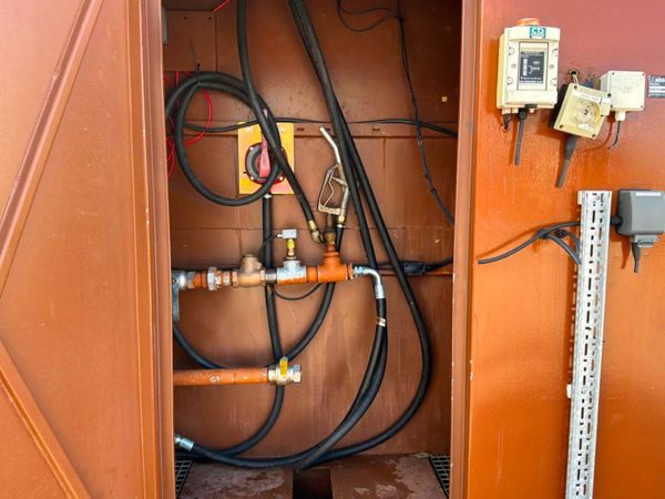 Western 22200 litres diesel storage / delivery Bow 397651894