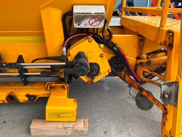 2019 Econ Salt / spreader Gritter demountable body 397651907