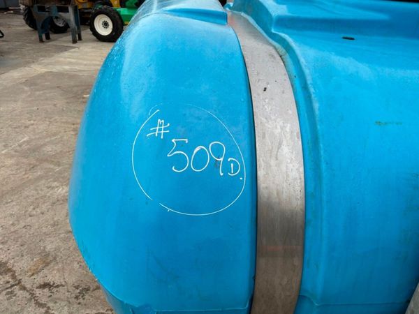 2000 litres Water bowser / Galvanised stand....509 397668113
