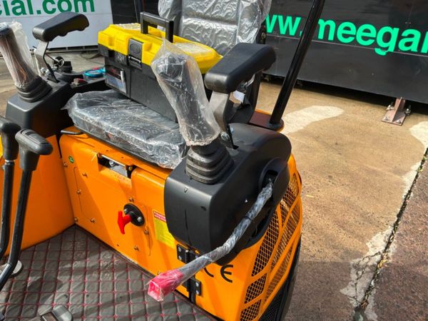 New Captok 16PD Diesel mini micro digger....1726. 397675489