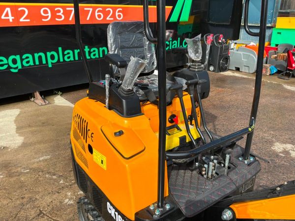 New Captok 16PD Diesel mini micro digger....1726. 397675509