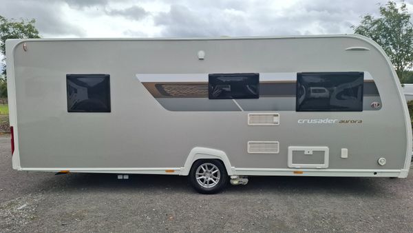 Elddis Crusader Aurora End Bedroom Island Bed 397748937