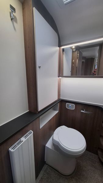 Bailey Unicorn 4 berth caravan 397752176