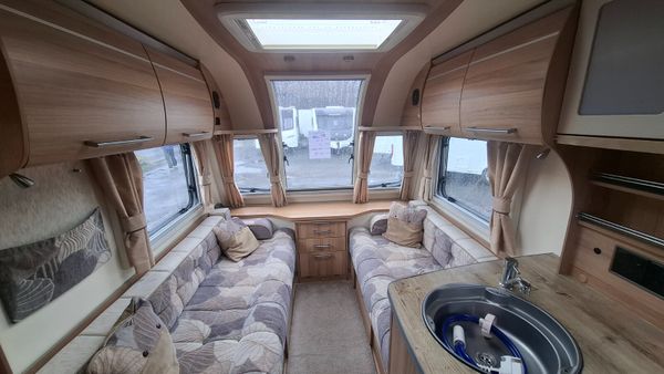 Bailey Pegasus Verona Fixed Bed 397753685