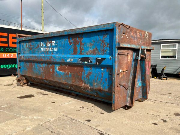 35 cubic yard roll on / off hook loader Skip...106 397763409