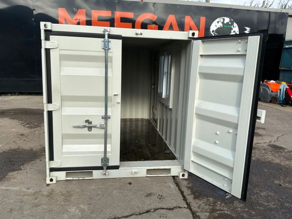 New MINI  9ft x 5'6" steel storage container.....6 397763423