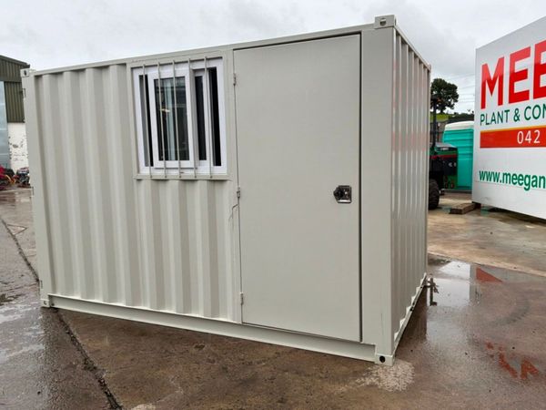 New / unused 11ft x 7ft shipping / storage contain 397720289
