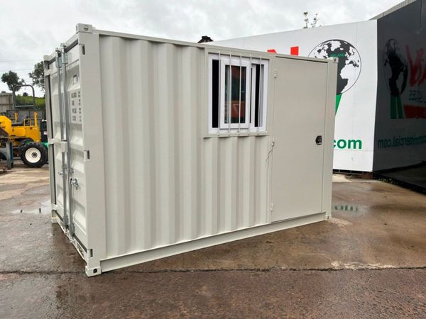 New / unused 11ft x 7ft shipping / storage contain 397720291