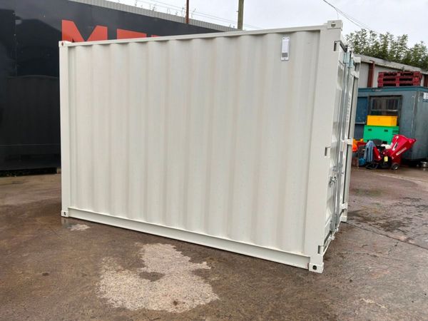 New / unused 11ft x 7ft shipping / storage contain 397720292