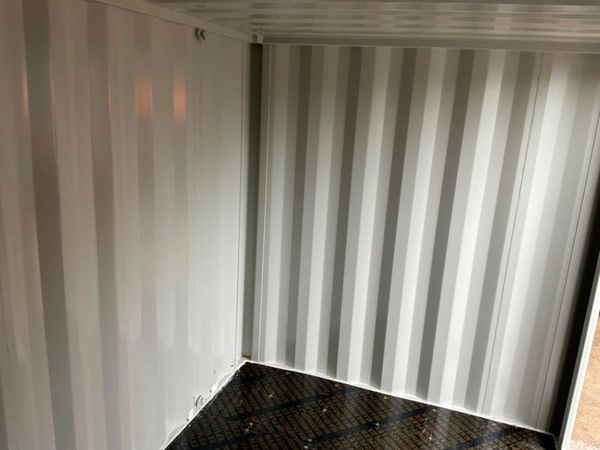 New / unused 11ft x 7ft shipping / storage contain 397720293