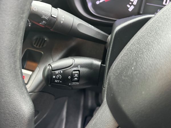 Fiat DOBLO new model 3 seats,18000kms  like new 397722410