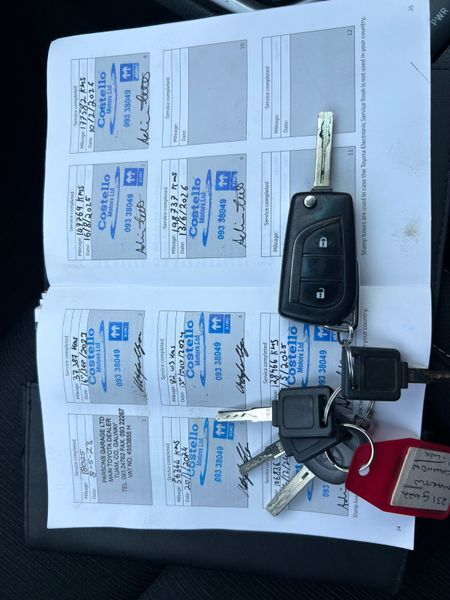 2023 Toyota Hilux 2.8 SR5 204 Bhp 397726973