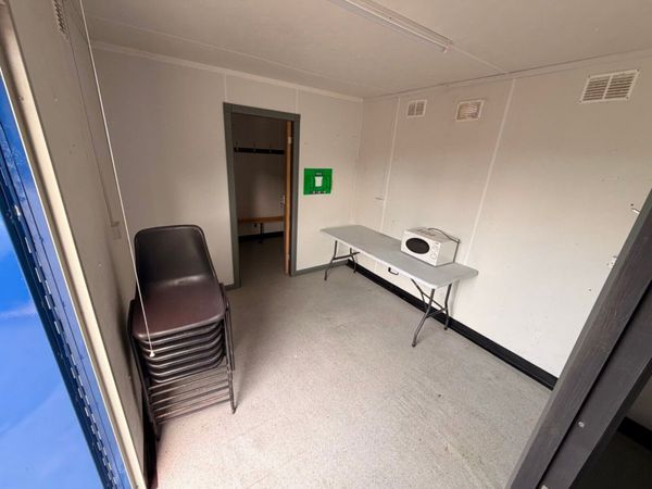 20 x 10 Thurston Office / Drying Room / Welfare Un 397848206